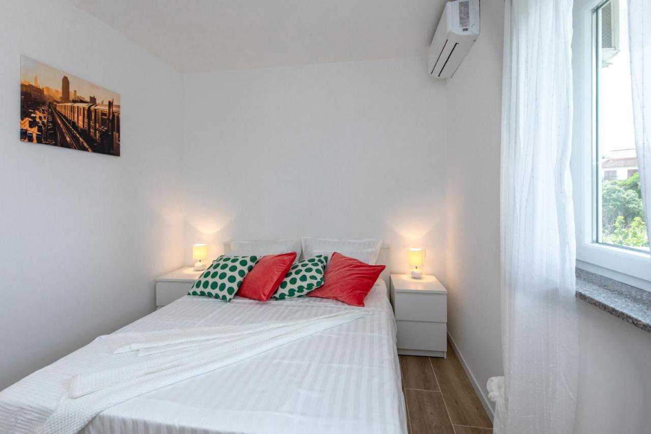 Apartment Dida I Mara Malinska Eksteriør billede